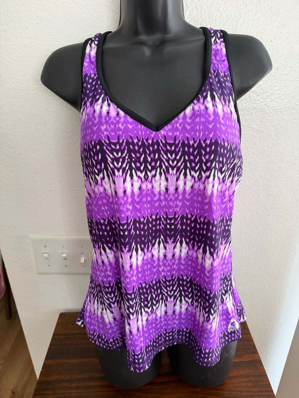 Gerry Tank Top Size L Purple Patterned Athletic Active Racerback Built-in Bra